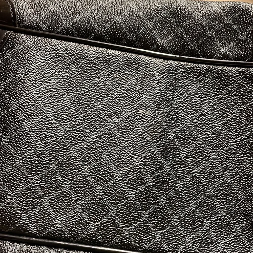 Cute Rioni purse - Picture 6 of 6